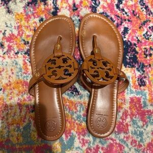 Tory Burch Miller Sandals • Tan Leather Logo Cutout • Size 10